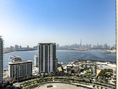 Full Lake View | Spacious | Amazing 2 Bedroom